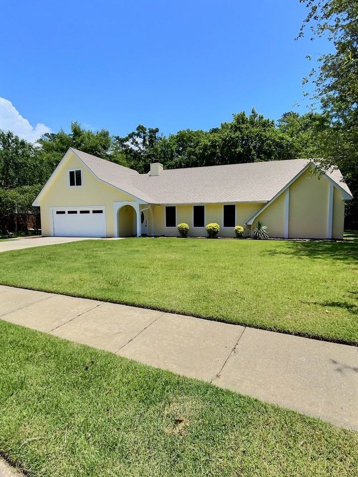 118 Linnet Dr - Photo 2 of 24