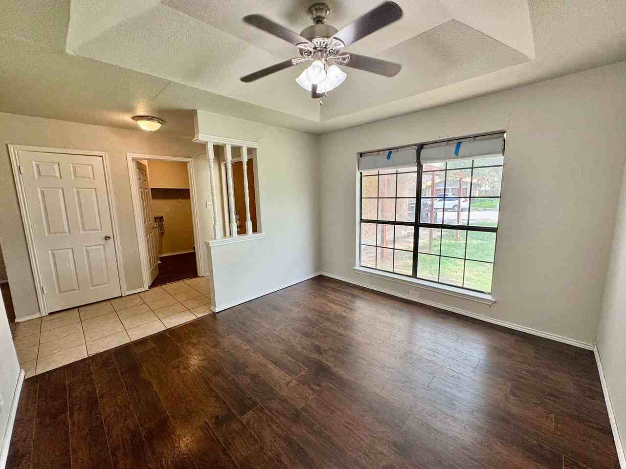 4410 Lakebend West Dr - Photo 4 of 37