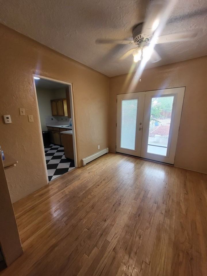 414 Carlisle Blvd Se - Photo 2 of 10