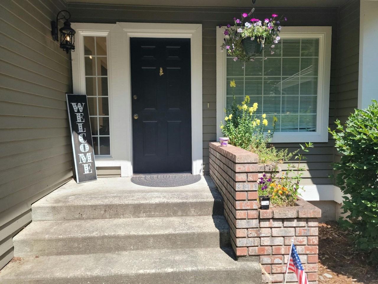 63 Mainsail Ln - Photo 3 of 25