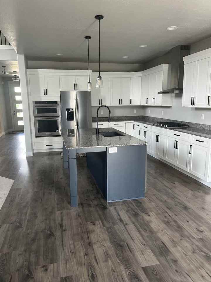 4684 N Grandview Peak Dr - Photo 4 of 17