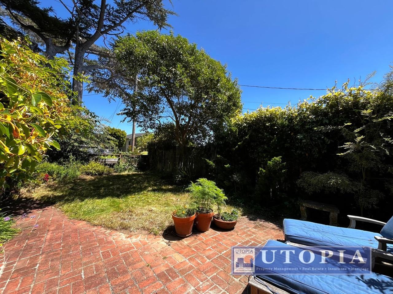 319 Loyola Dr - Photo 3 of 49