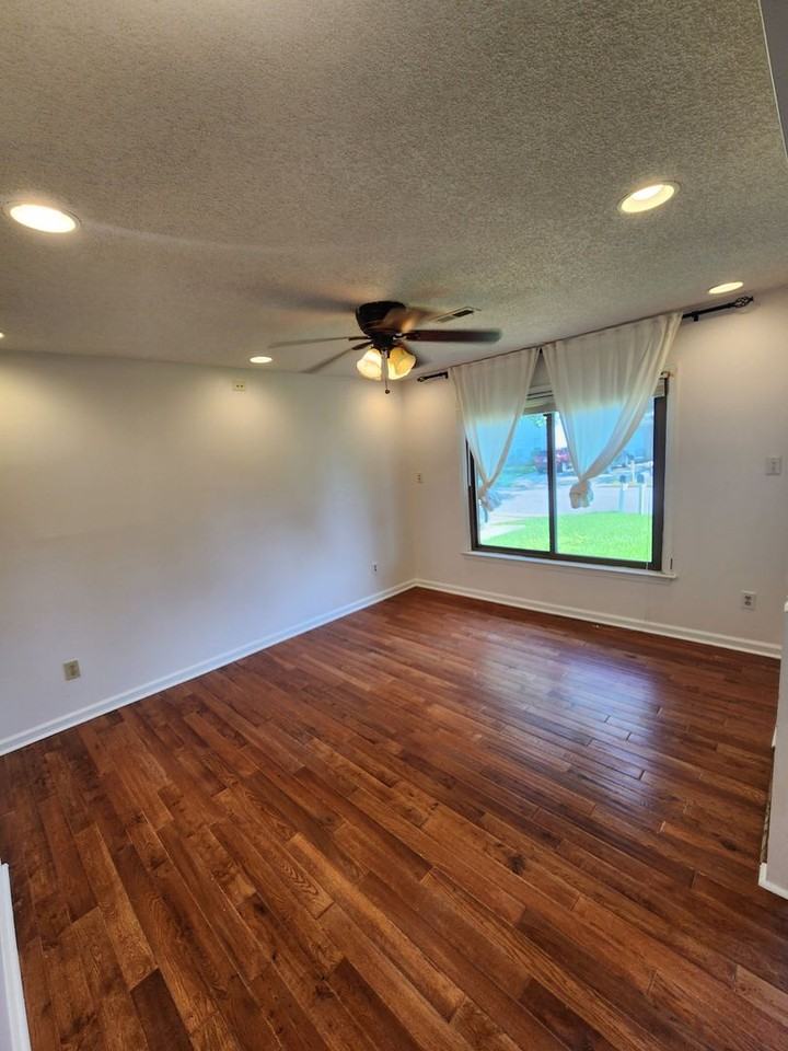 1524 Collingswood Trl - Photo 2 of 28