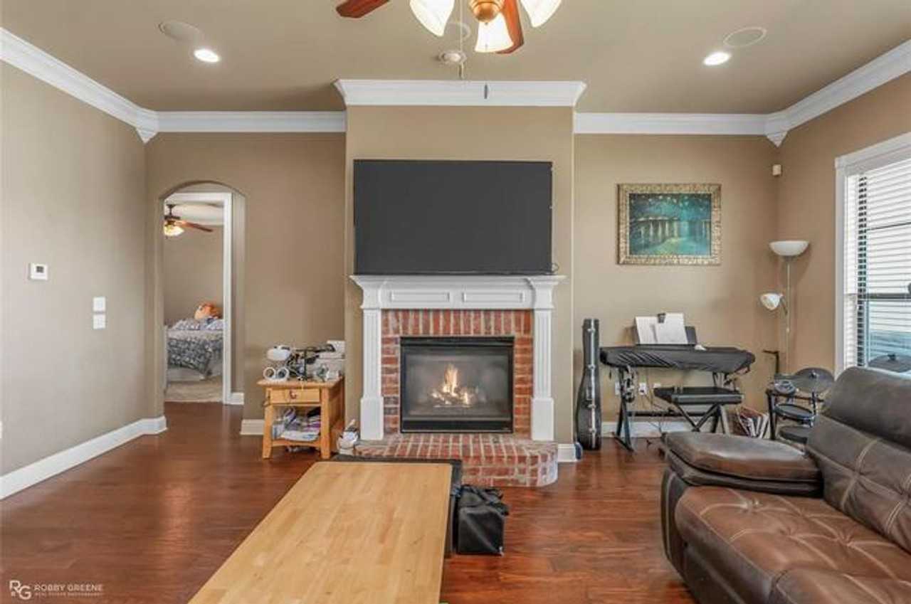 230 Welham Trce - Photo 3 of 21