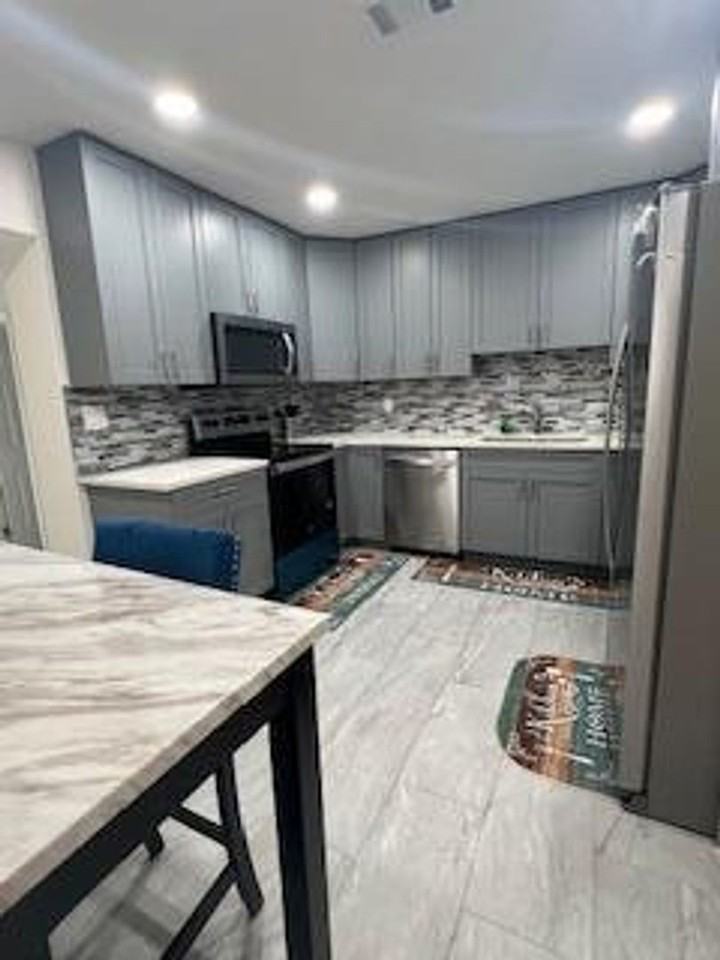 14531 Ne 2nd Ave - Photo 3 of 14