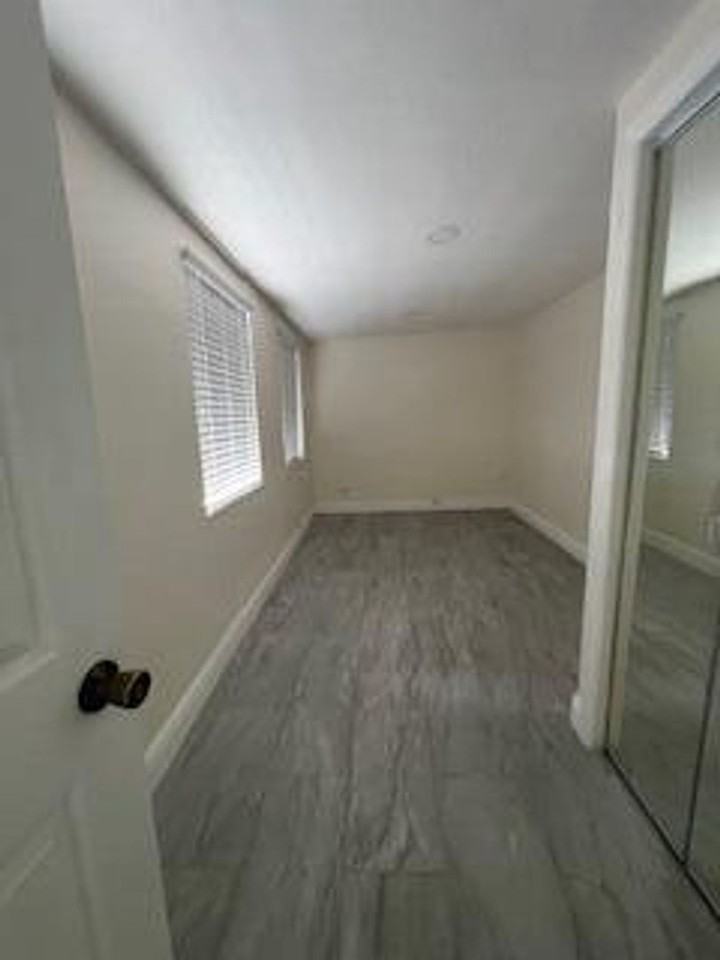 14531 Ne 2nd Ave - Photo 5 of 14