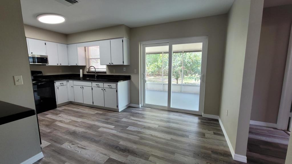 6456 Toledo Rd - Photo 3 of 20