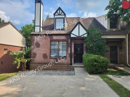 featured image of 2269 Ridgemont Dr