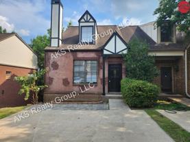 2269 Ridgemont Dr - Photo 1 of 1