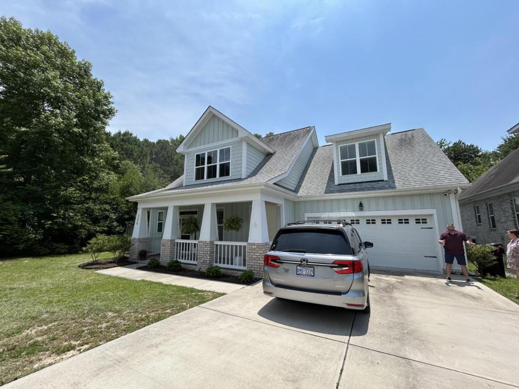 726 Quinn Dr - Photo 2 of 24