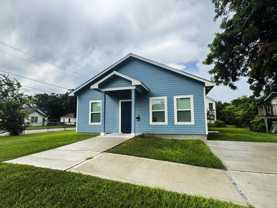1408 N De Leon St - Photo 1 of 1