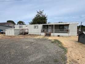 1101 Century Dr Ne - Photo 1 of 1