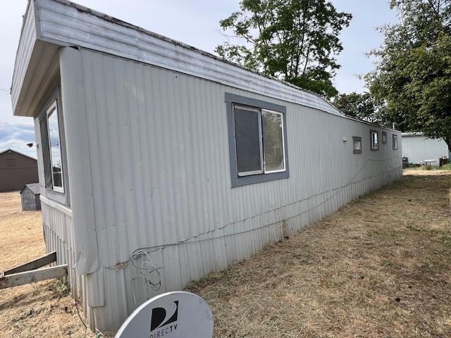 1101 Century Dr Ne - Photo 4 of 10