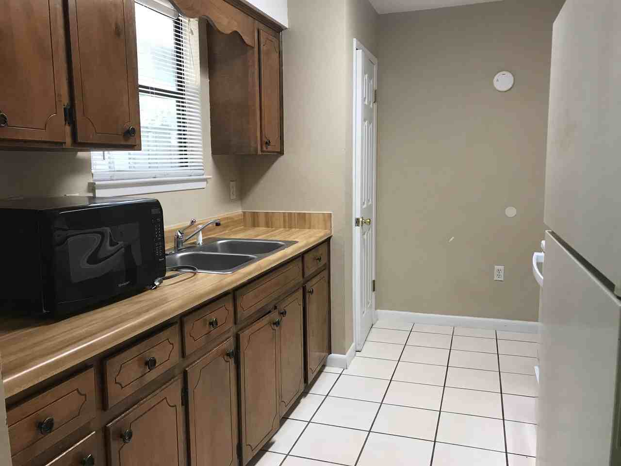 4998 Okaloosa Ln - Photo 2 of 5