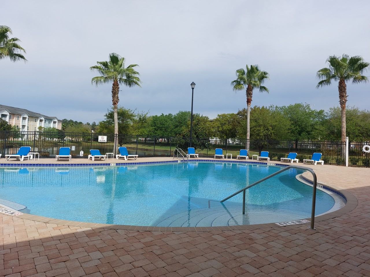 4958 Key Lime Dr #206 - Photo 2 of 21