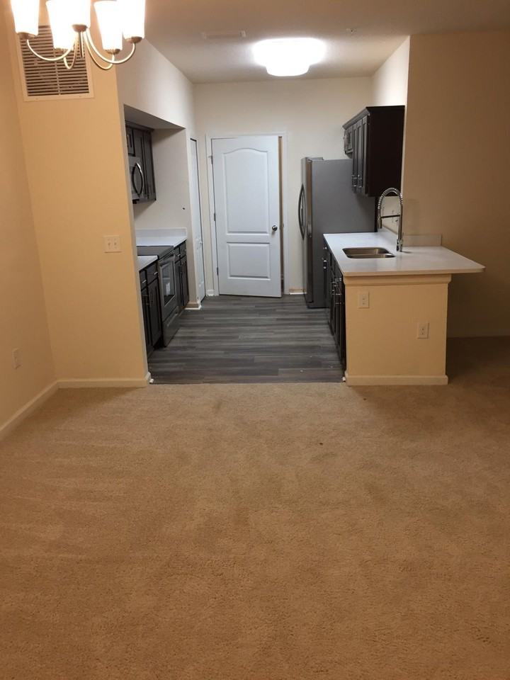 4958 Key Lime Dr #206 - Photo 4 of 21