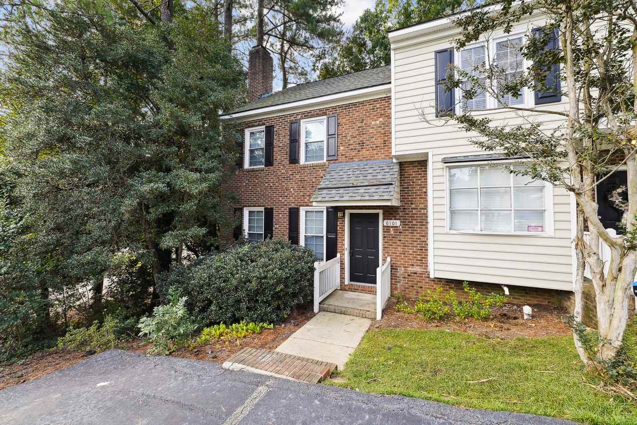 6101 Highcastle Ct #1 - Photo 5 of 17