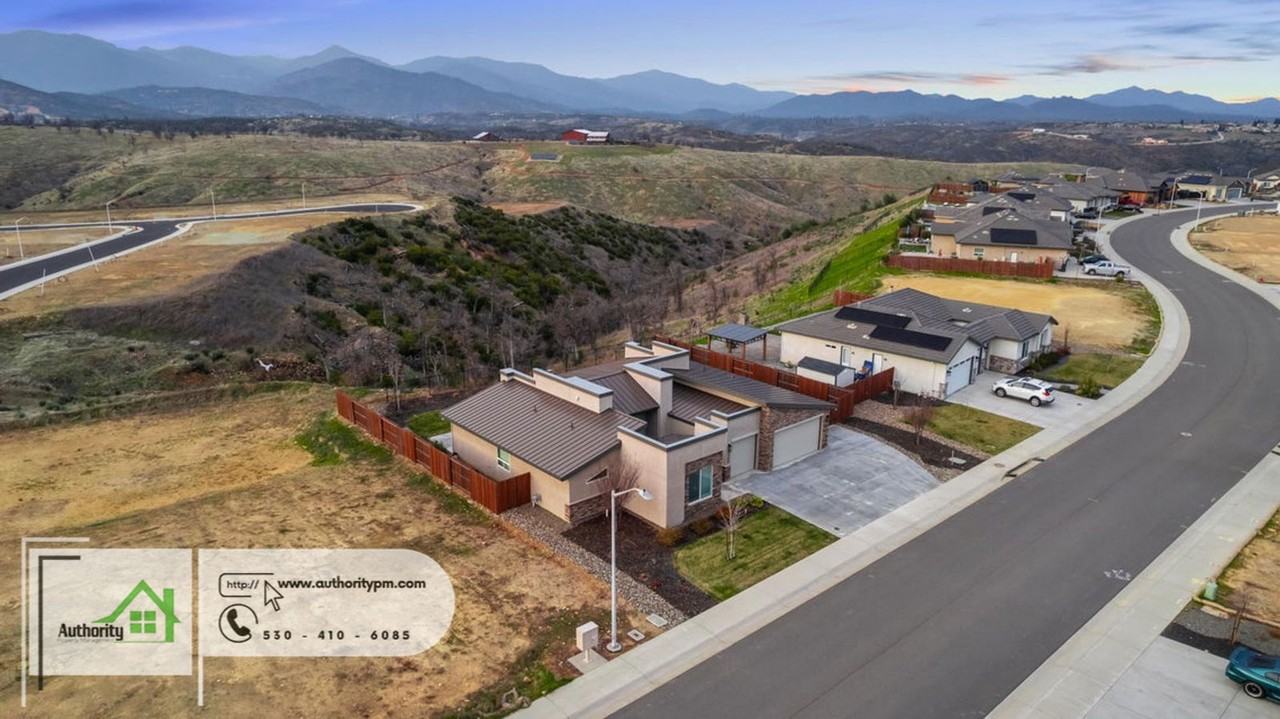 4768 Lower Springs Rd - Photo 4 of 34