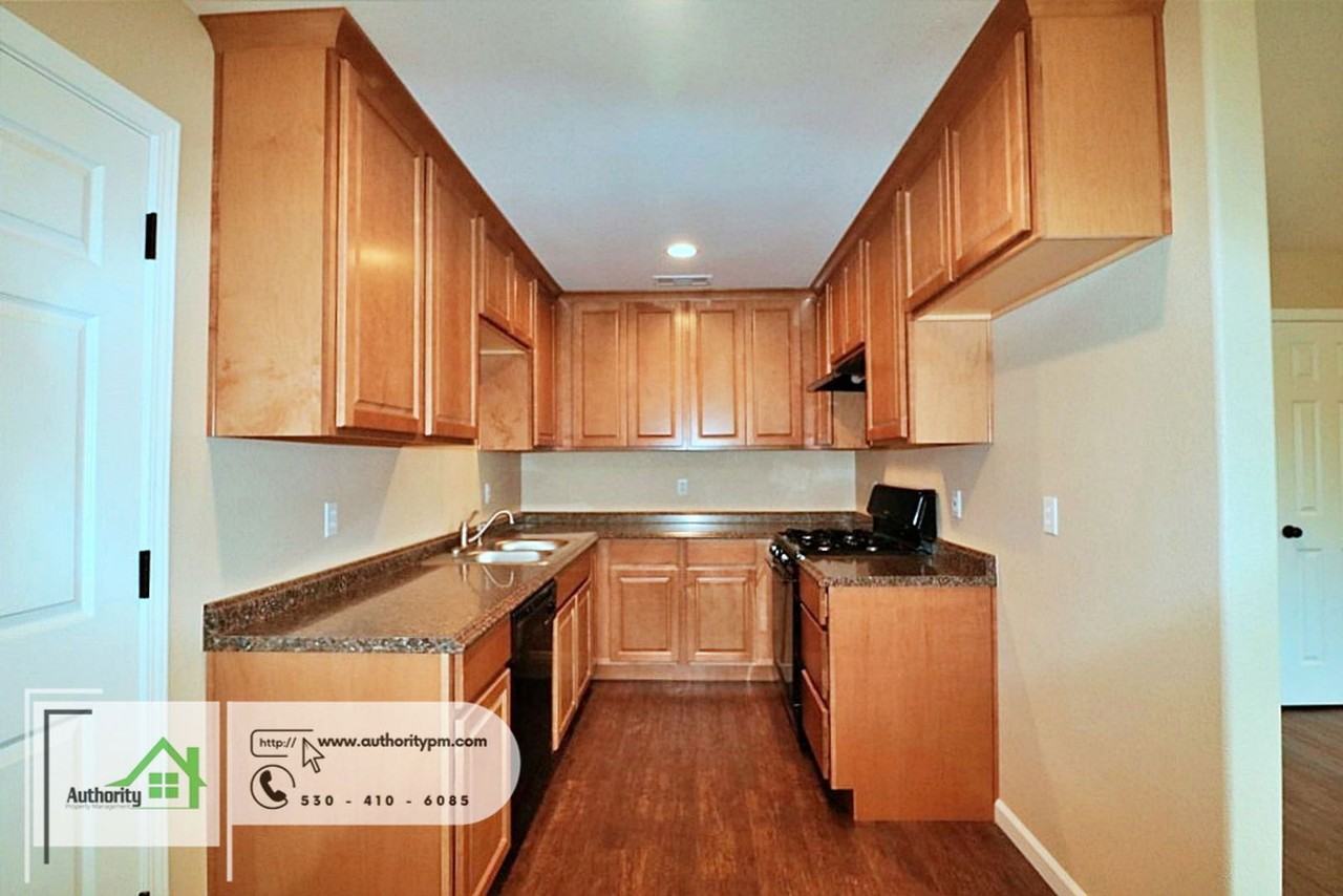 3653 Polaris Way - Photo 5 of 23