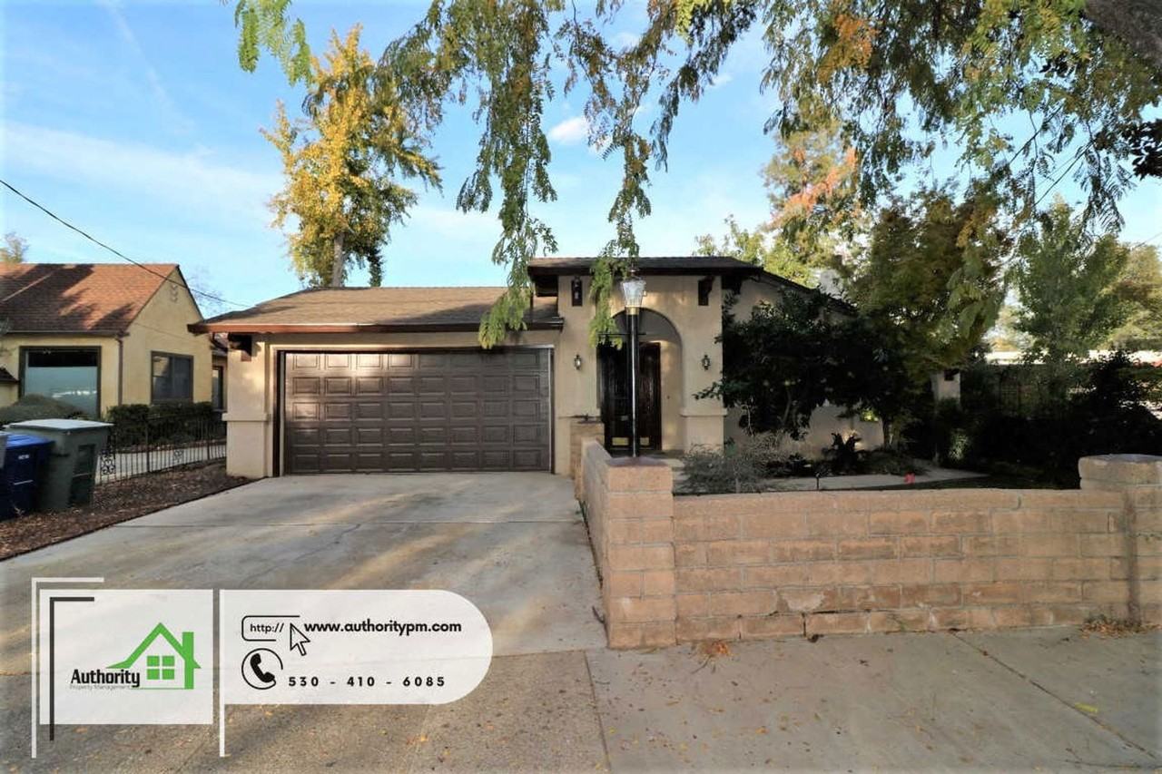 875 Lakeview Dr - Photo 2 of 36