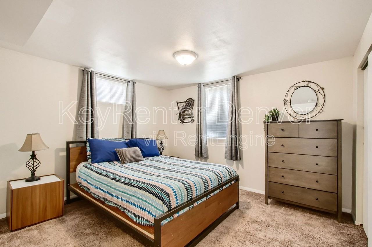 10605 W 48th Ave #B - Photo 5 of 11