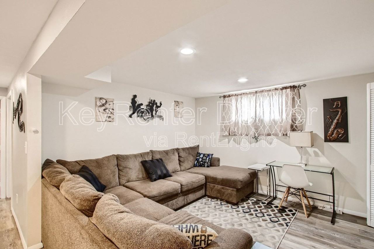 10605 W 48th Ave #B - Photo 6 of 11