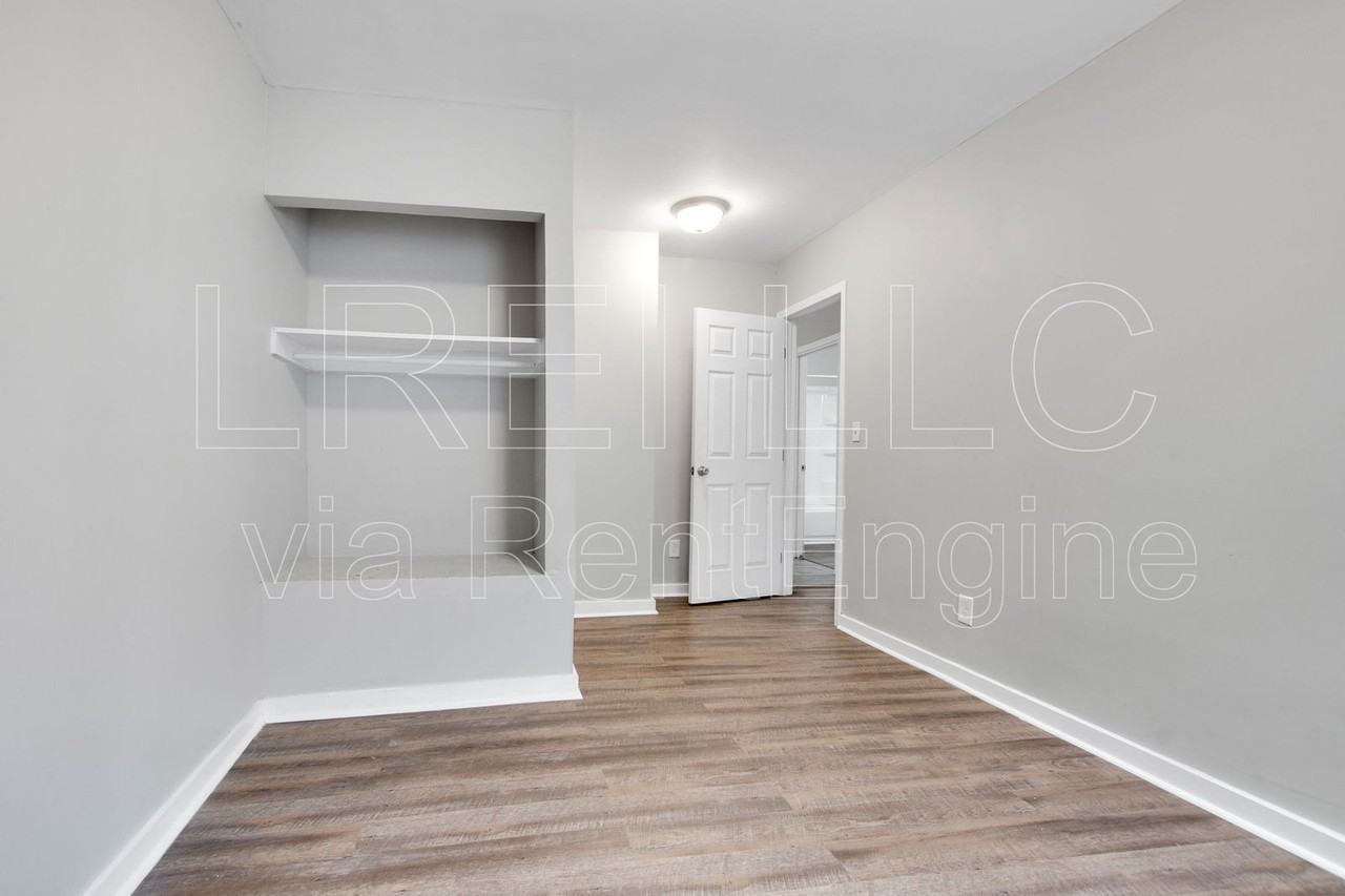 3932 Rankin St - Photo 7 of 15