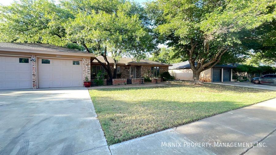 5520 80th St - Photo 2 of 22