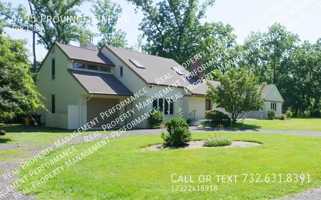 featured image of 4495 Province Line Rd