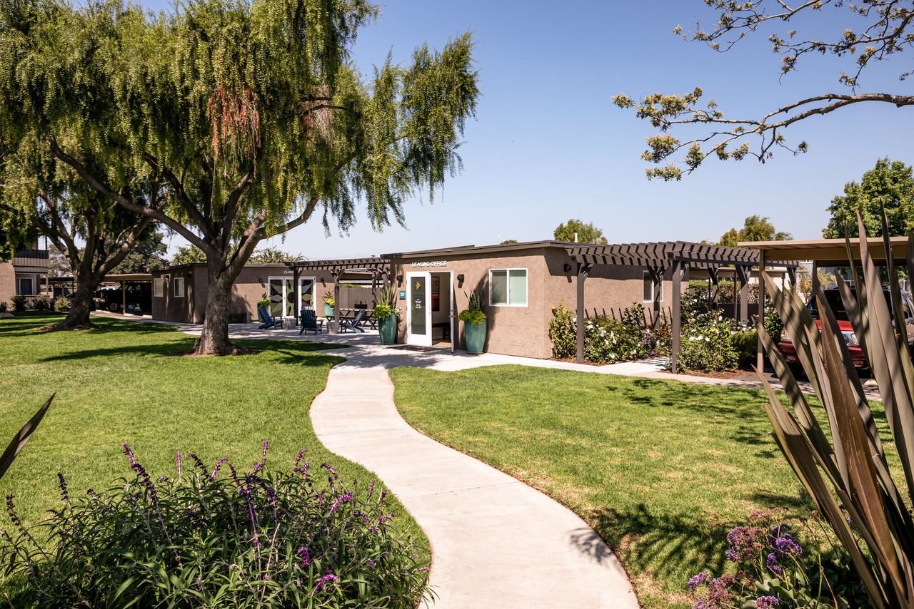 Amara Apartments - Photo 2 of 25