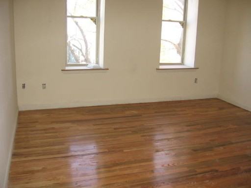 Brentwood Commons-Roseville - Photo 6 of 7