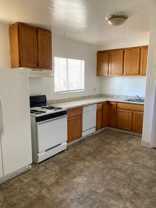 8716 MacArthur Blvd - Photo 1 of 1