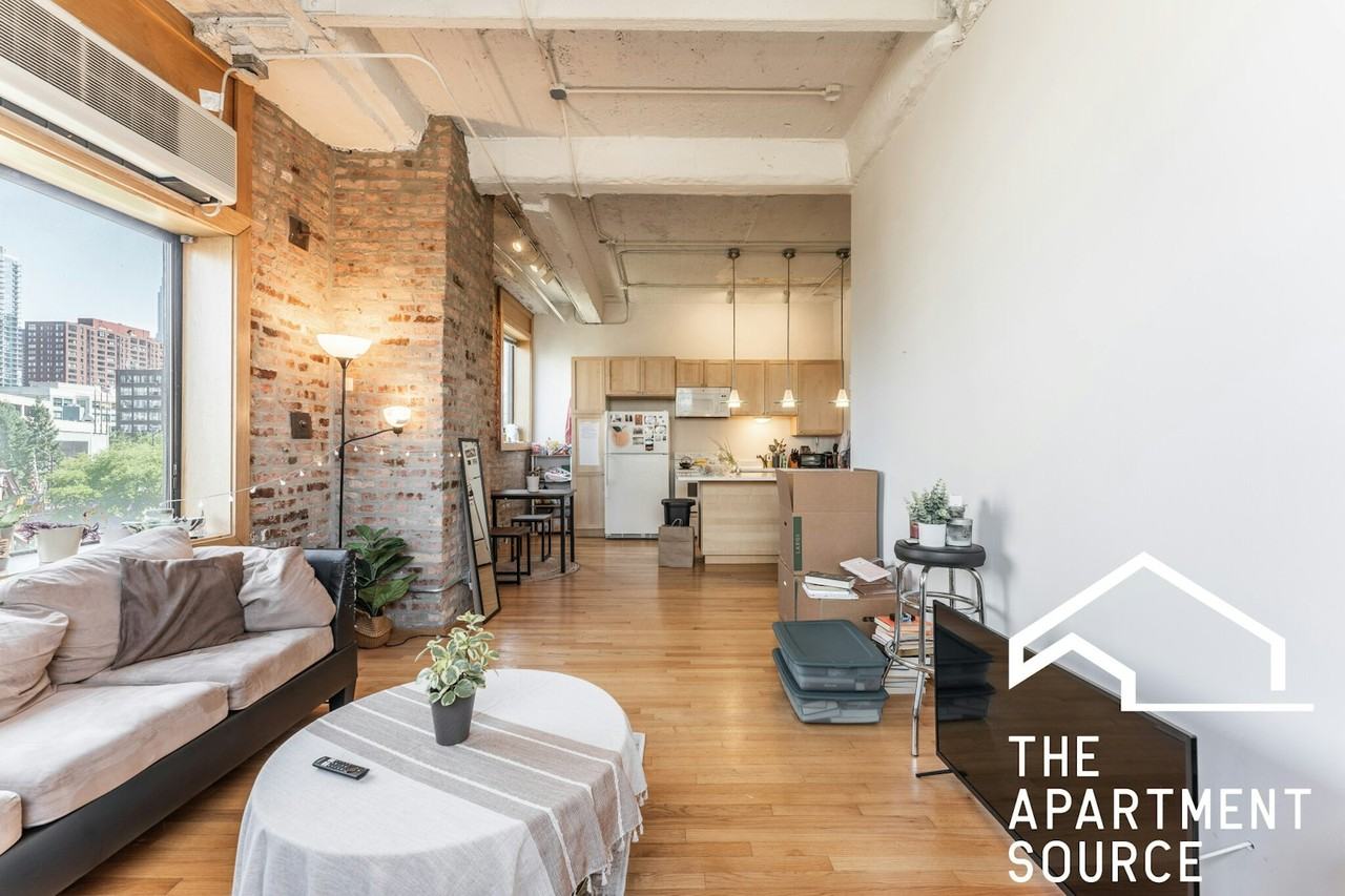 345 North Canal Street, Unit 3O4 - Photo 6 of 18