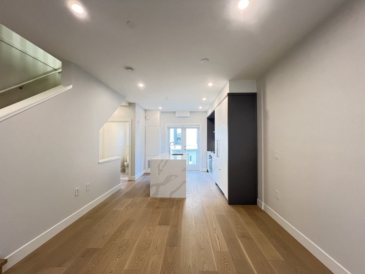 7600 Granville Street - Photo 6 of 25