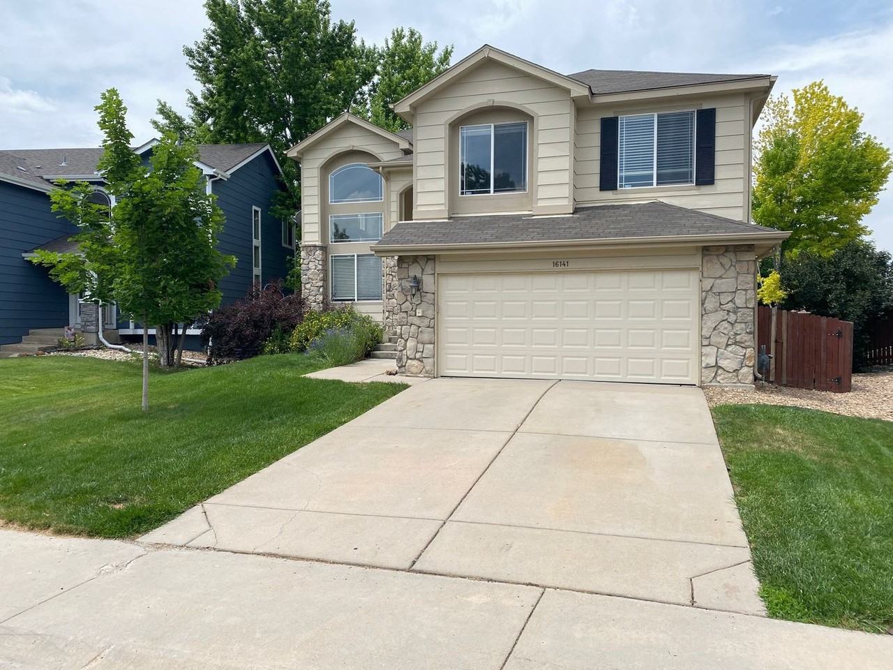 16141 Martingale Dr - Photo 2 of 48