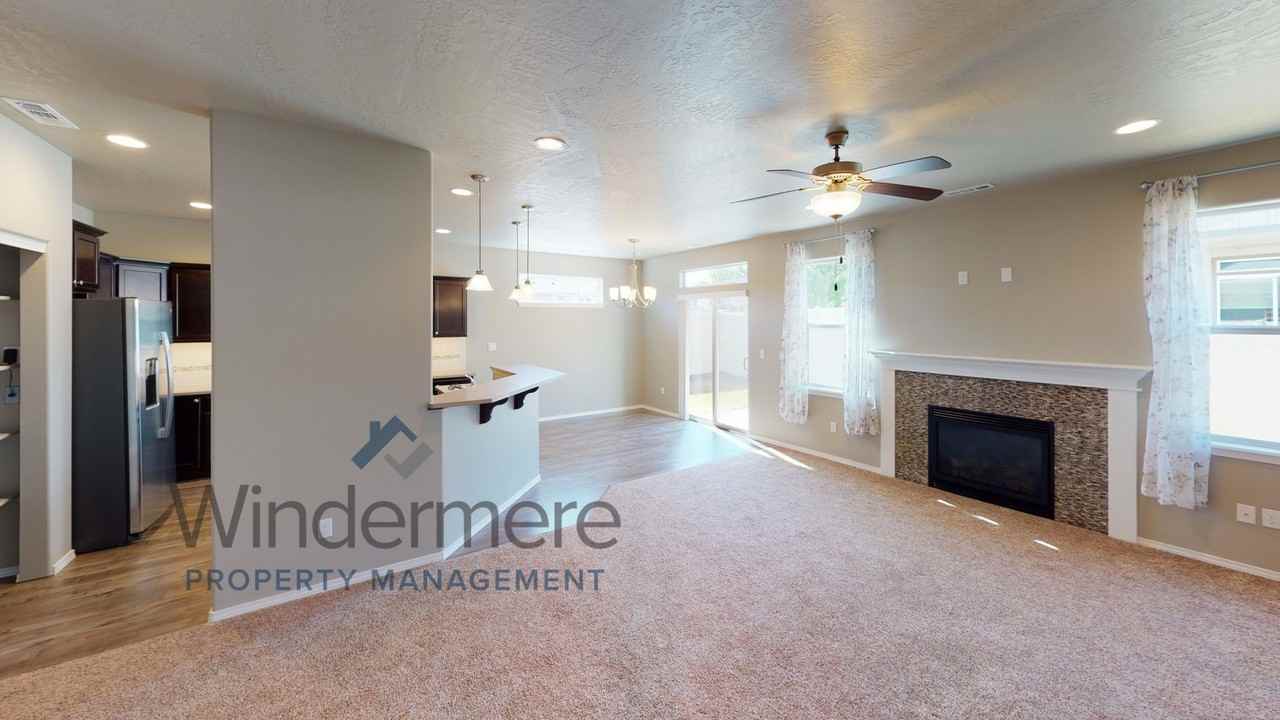 1309 Sw Virginia St - Photo 5 of 22