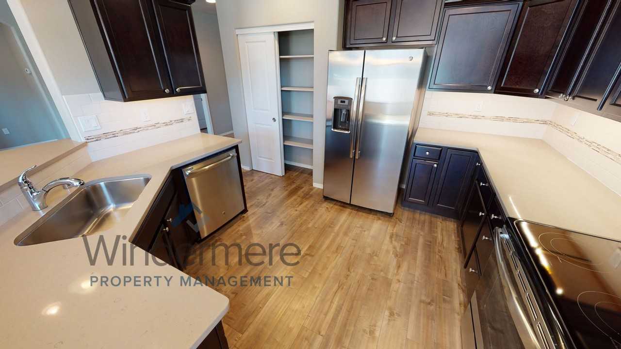 1309 Sw Virginia St - Photo 7 of 22