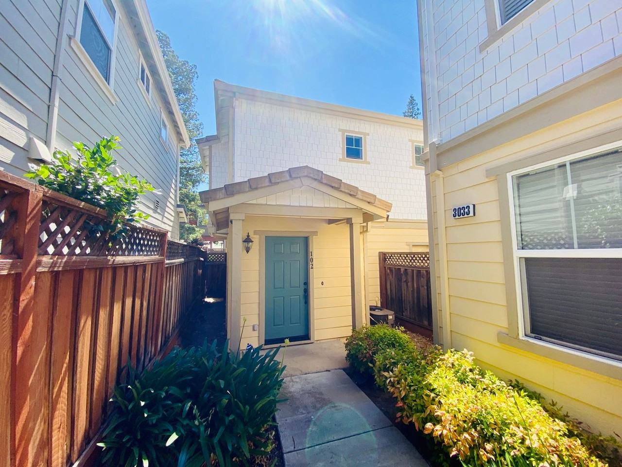 102 Hamlin Loop - Photo 2 of 20