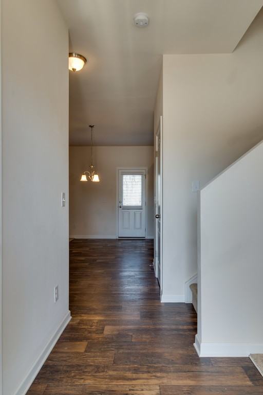 2225 Bee Hive Dr - Photo 4 of 37