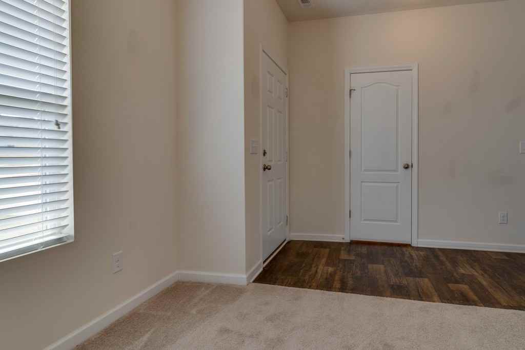 2225 Bee Hive Dr - Photo 6 of 37