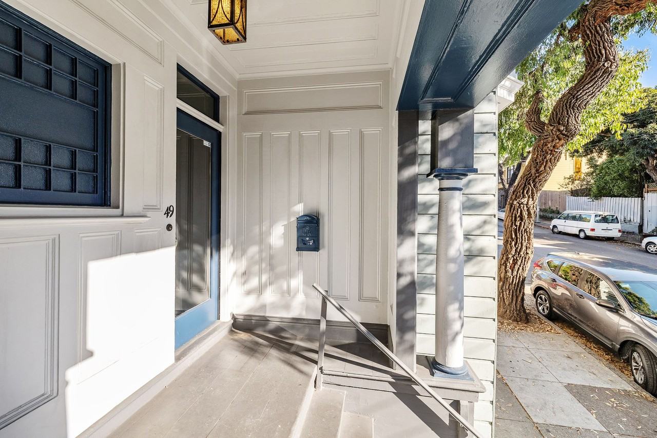 49 Cortland Ave - Photo 2 of 38
