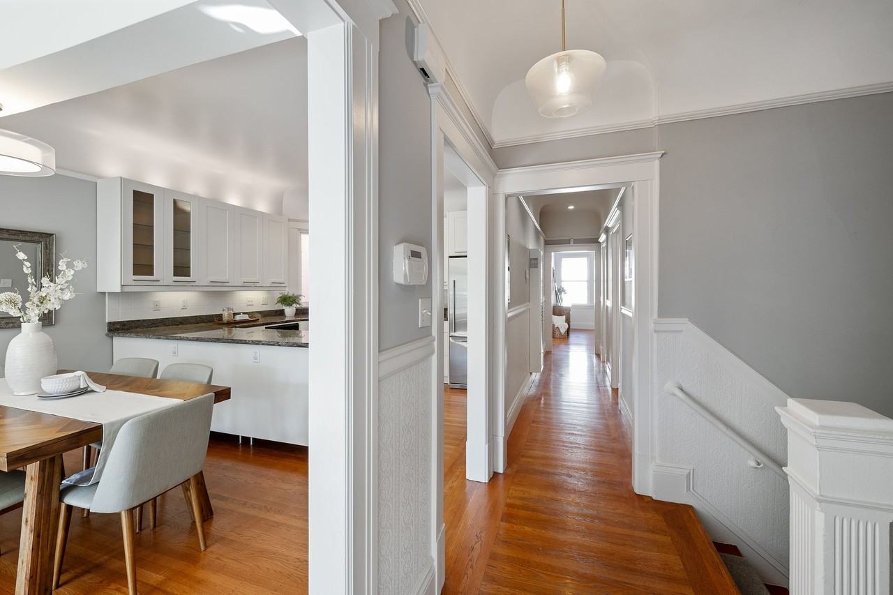 49 Cortland Ave - Photo 4 of 38