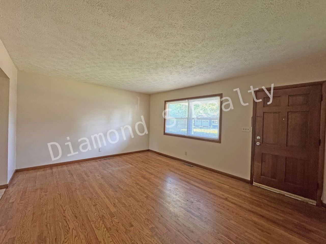 1412 W Berkeley St - Photo 2 of 12