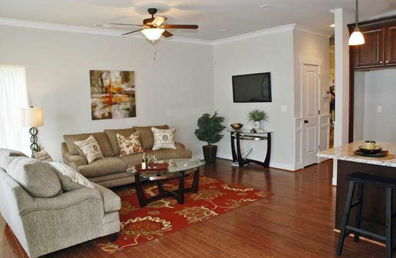 241 Floridays Way - Photo 3 of 19