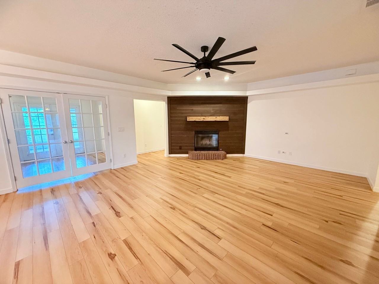 5039 Port St Joe St - Photo 2 of 17