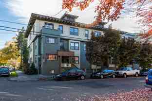 1022 NE Hancock St - Photo 1 of 1
