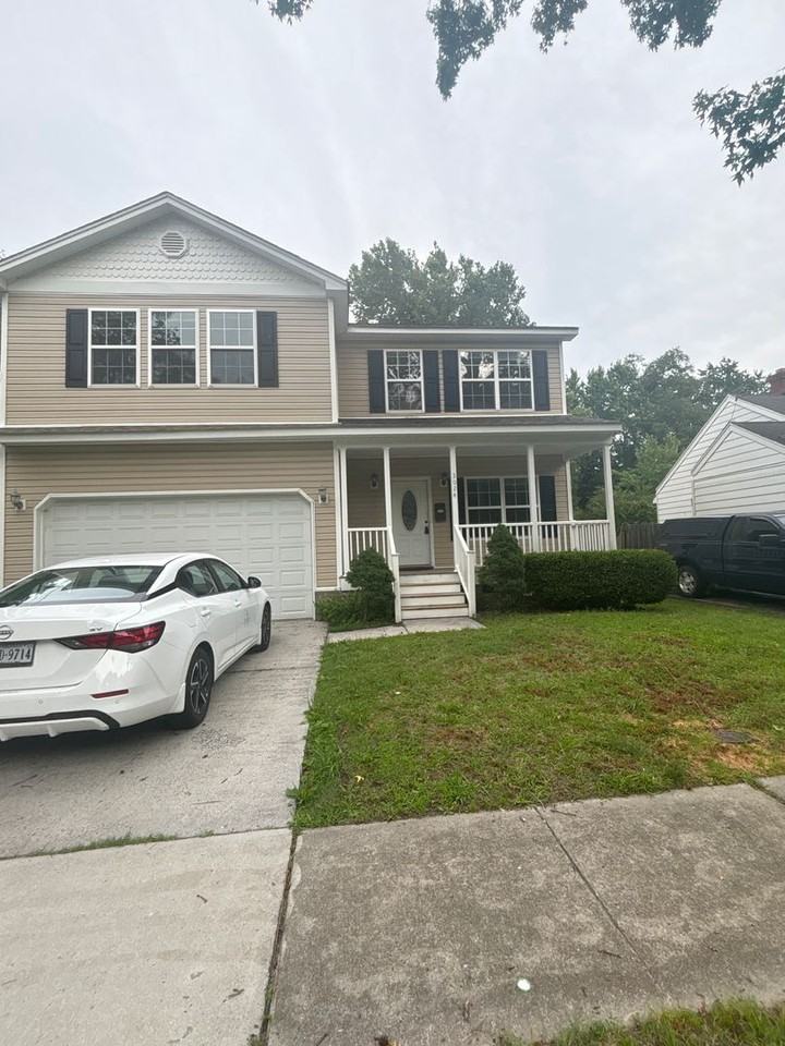 3024 Saint Mihiel Ave - Photo 3 of 46