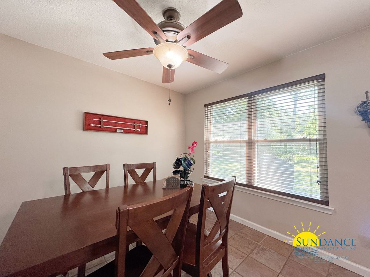 48 Cape Dr Nw - Photo 6 of 19