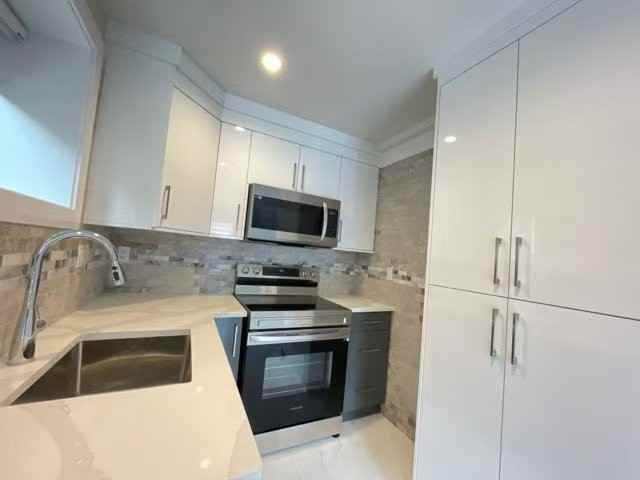 6524 Angus Dr #1 - Photo 3 of 10