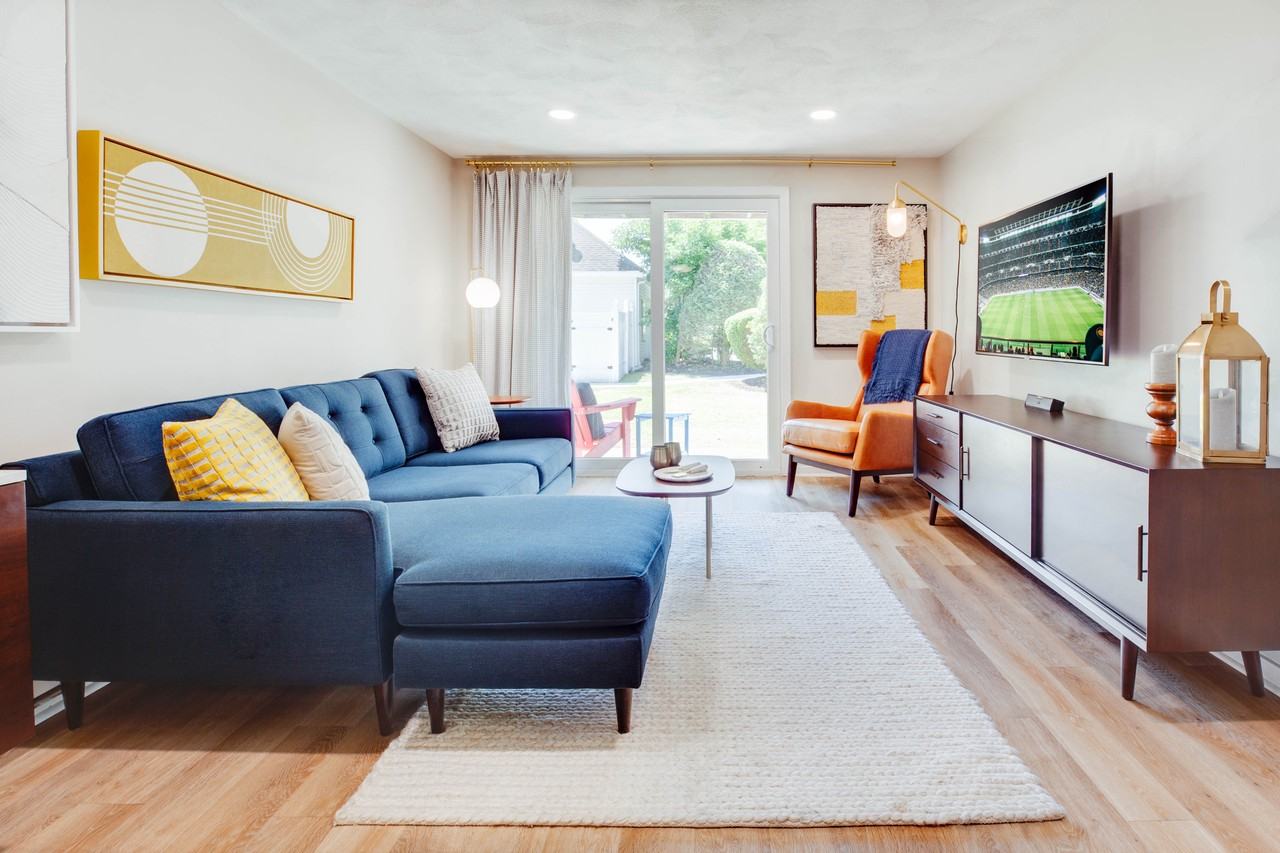 Cabot Crossing - Photo 2 of 22